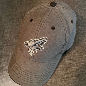 EUC - NHL AZ Coyotes ball cap - adjustable size